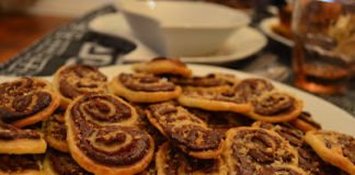 Biscuits palmiers à la pâte feuilletée, Nutella et noix de coco