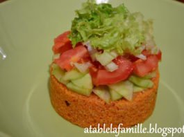 Kısır express, salade turque au boulgour, tomate, persil et citron
