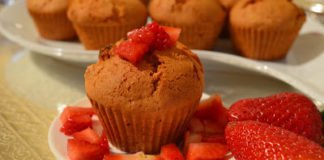 Muffins moelleux aux raisins secs, parfaits pour le goûter
